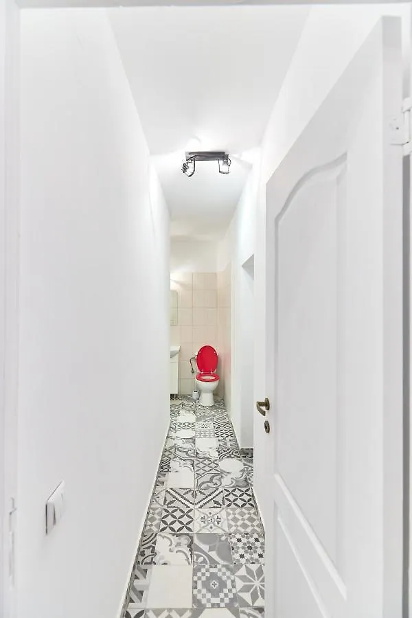 Stanford Aparthotel Gara De Nord Bucarest 3*,